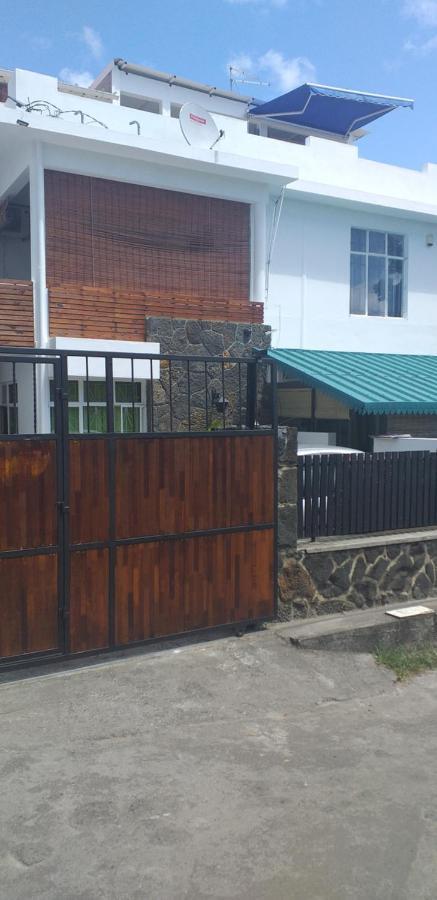 Corinne Villa A 300M From The Beach Grand Baie Zewnętrze zdjęcie
